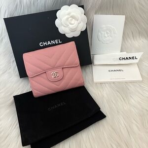 Authentic Chanel Pink Quilted Small Wallet - S 2019